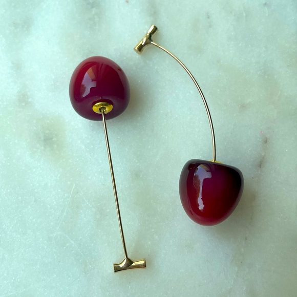 🍒 Urban Outfitters Cherry Season Dangle Earrings - Picture 4 of 7
